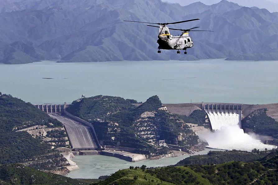 Tarbela-Talsperre — Takht-i-Bahi (Pakistan)