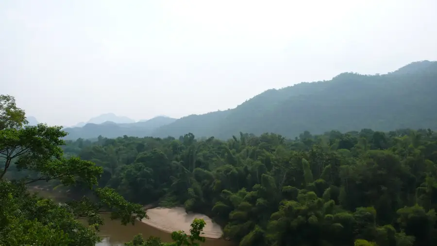 Coasta Tenasserim — Trecătoarea celor Trei Pagode (Thailanda)