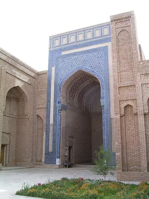 Flusshafen Termiz — Surchandarja-Tal (Usbekistan)