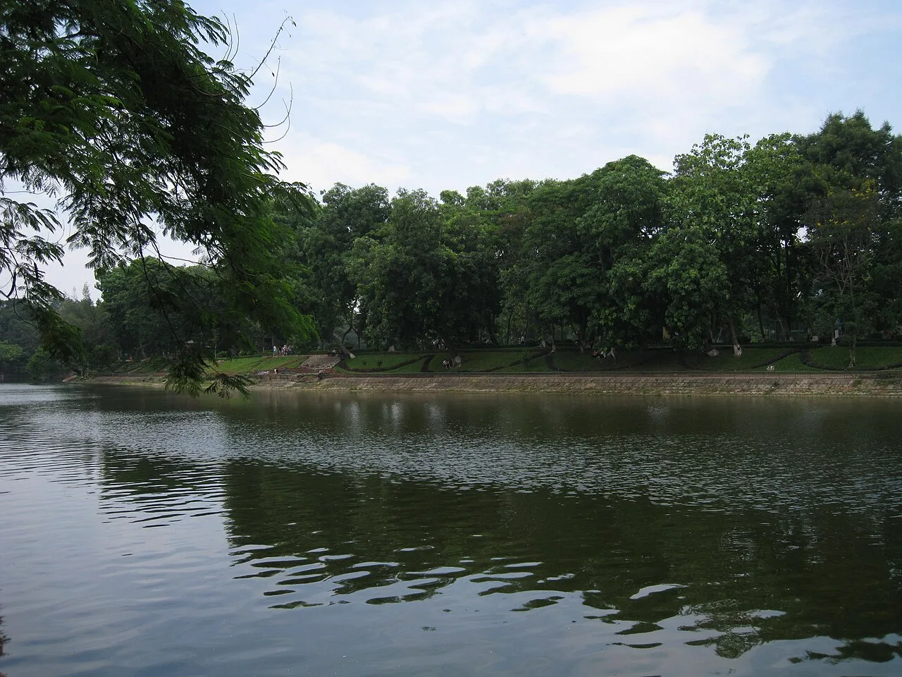 Parcul Thủ Lệ (Grădina Zoologică din Hanoi) — Phủ Lý (Vietnam)