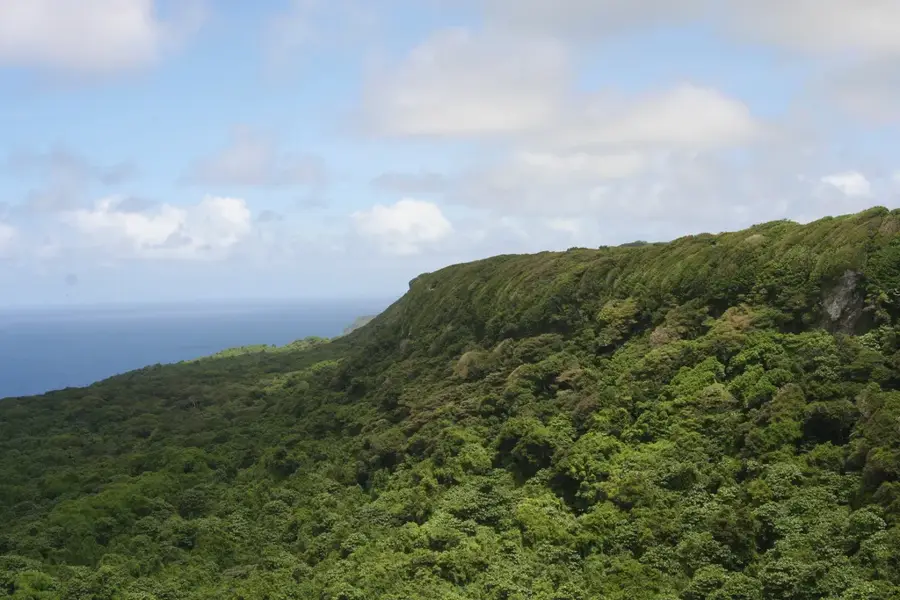 Lokupo Cliffs