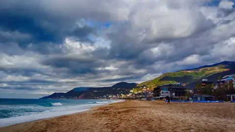 Kleopatra beach