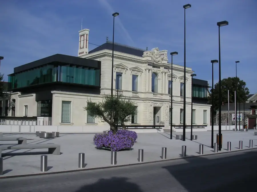 Trélazé – city
