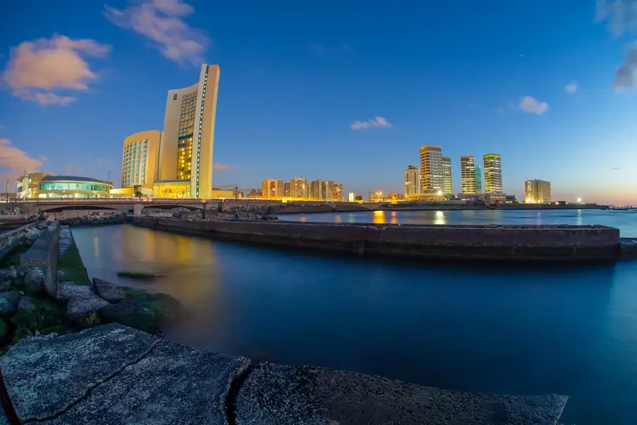 Oficiul Poștal Central din Tripoli — Castelul Roșu (Assaraya al-Hamra) (Libia)