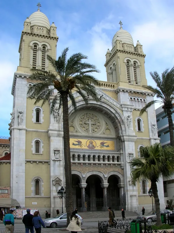 Kathedrale von St. Vincent de Paul — Tunis (Tunesien)