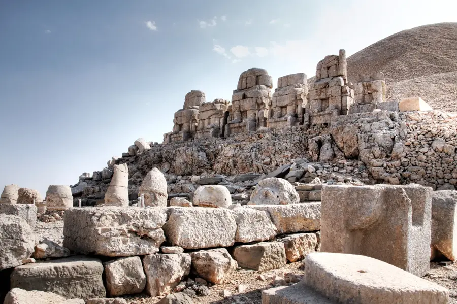 Nemrut (Mount Nemrut) — Karakaya Dam (Turkey)