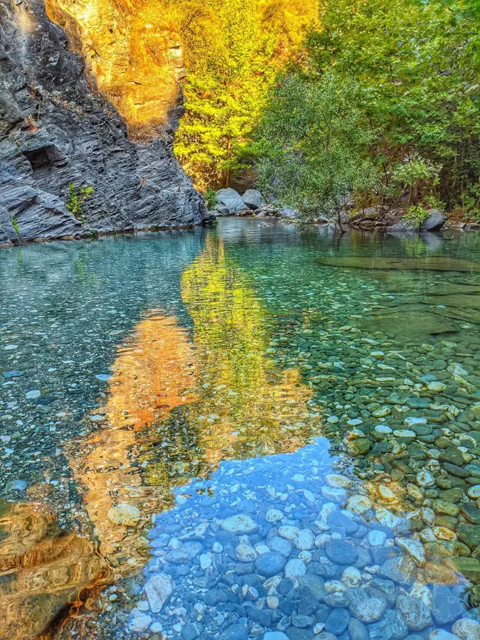Şahindere