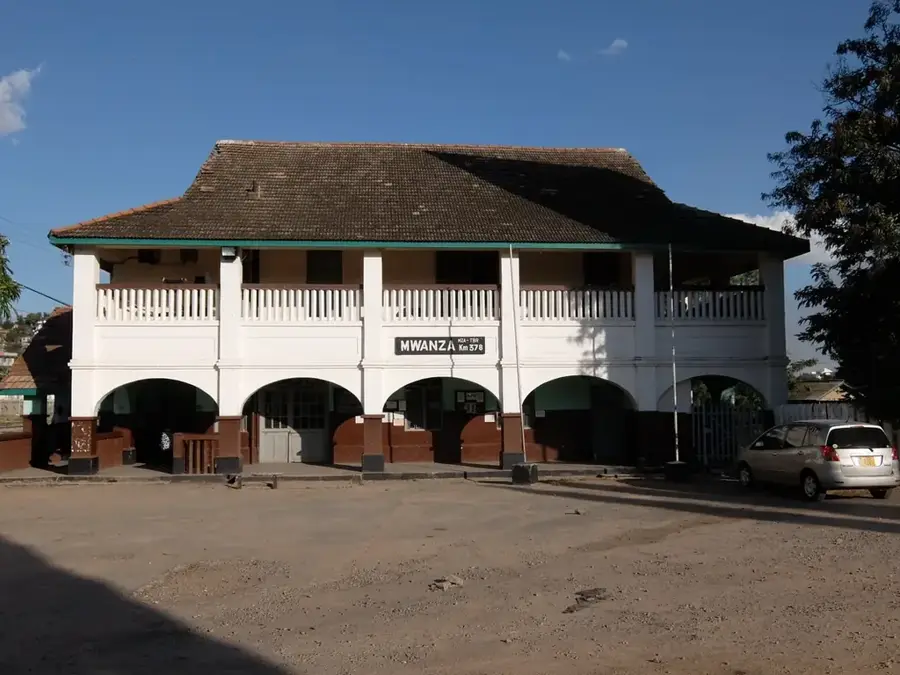 Portul Mwanza South — Podișurile Înalte (Maroc)