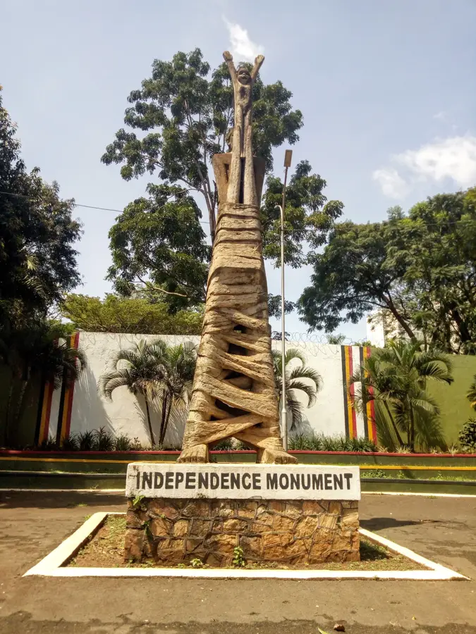 Unabhängigkeitsdenkmal — Kampala (Uganda)