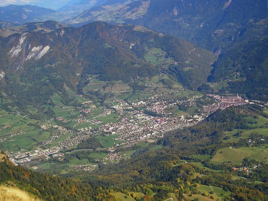 Ugine – city