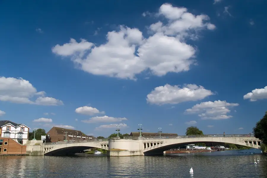 Caversham — Burford (Vereinigtes Königreich)