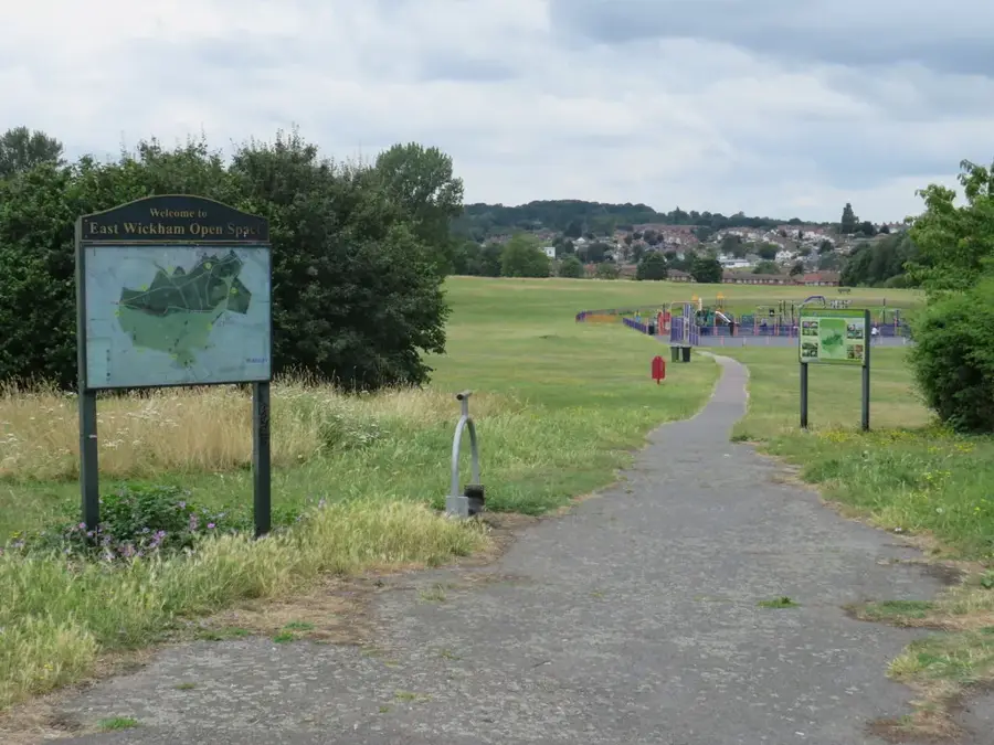 East Wickham – város