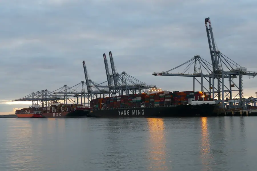 London Gateway