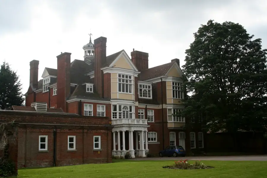 Loughton – város