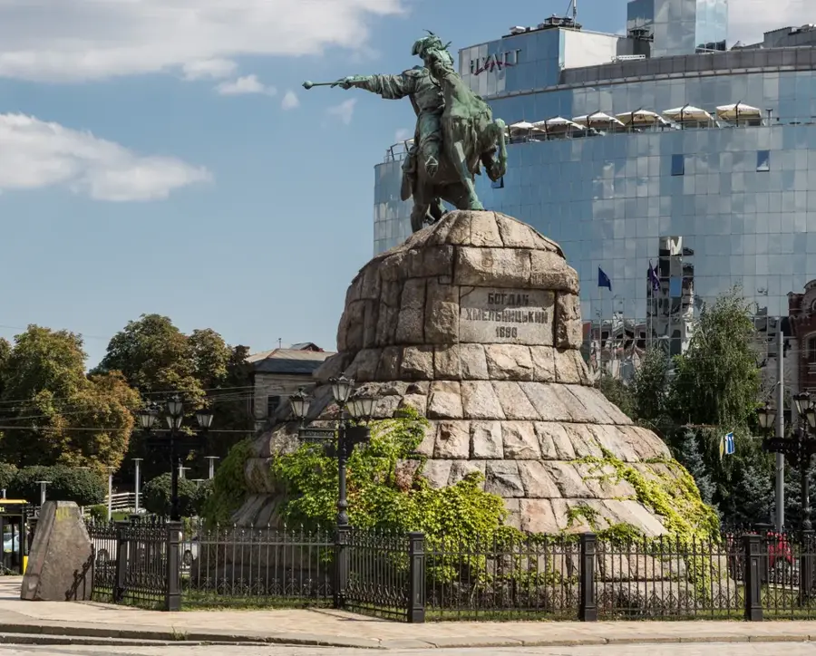 Monumentul lui Bogdan Hmelnițki