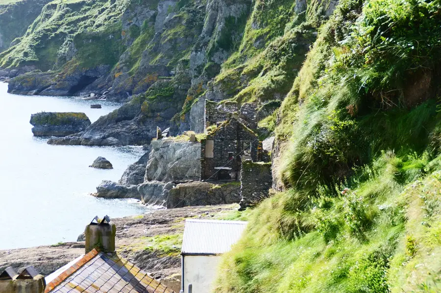 South Hallsands – város