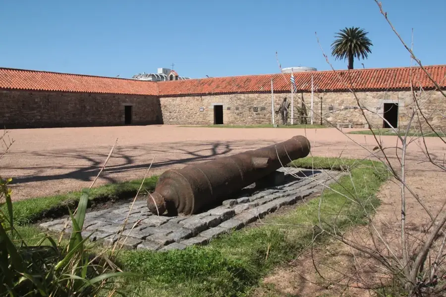 Cuartel de Dragones — Piriápolis (Uruguay)