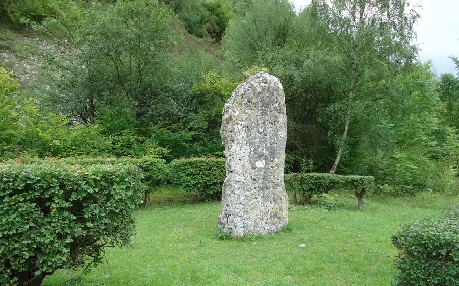 Val-de-Reuil – city