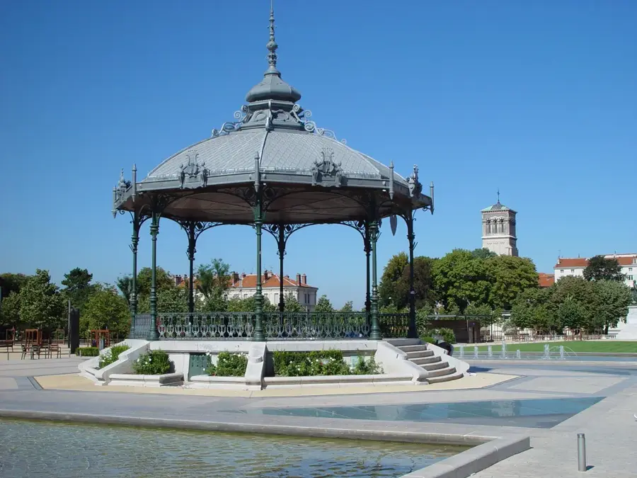 Valence — Grenoble-Sud (France)