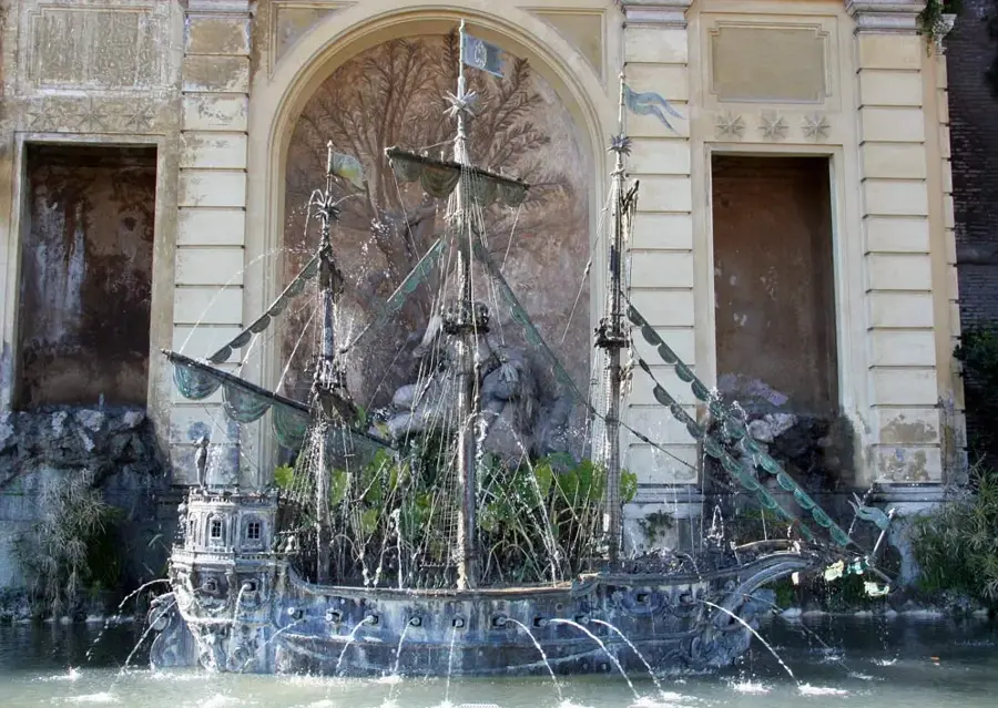 Galleon Fountain Garden