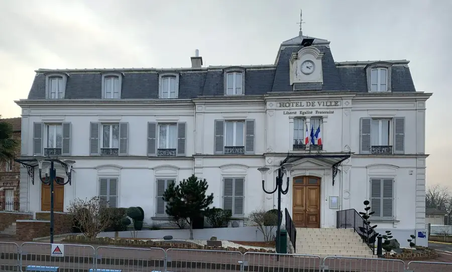 Vaujours – city