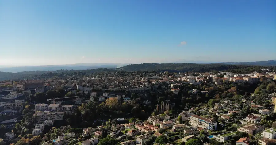 Vence – city