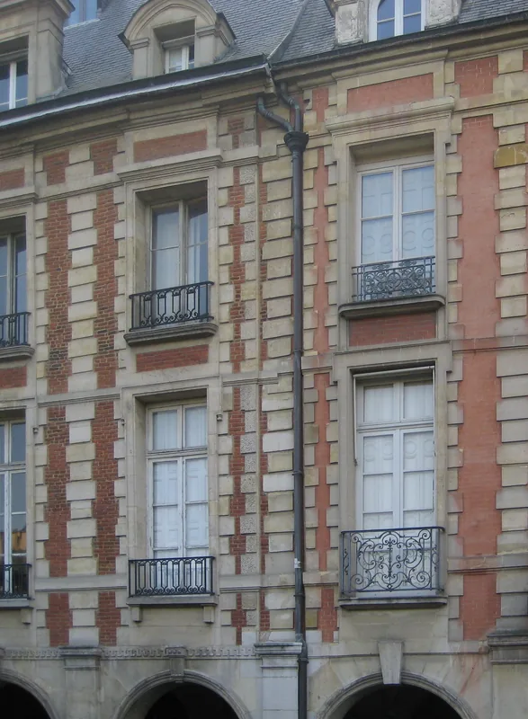 Haus der eisernen Fenster