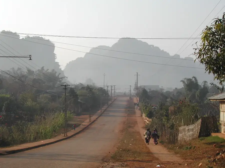 Viengxay-Höhlen — Viengxay (Laos)