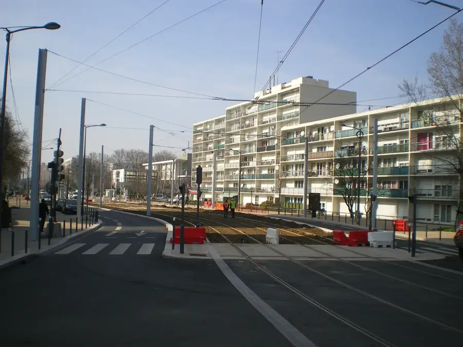 Villeneuve-la-Garenne – city