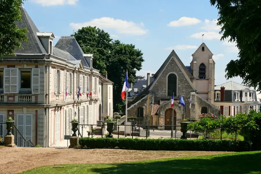 Villeneuve-le-Roi – city