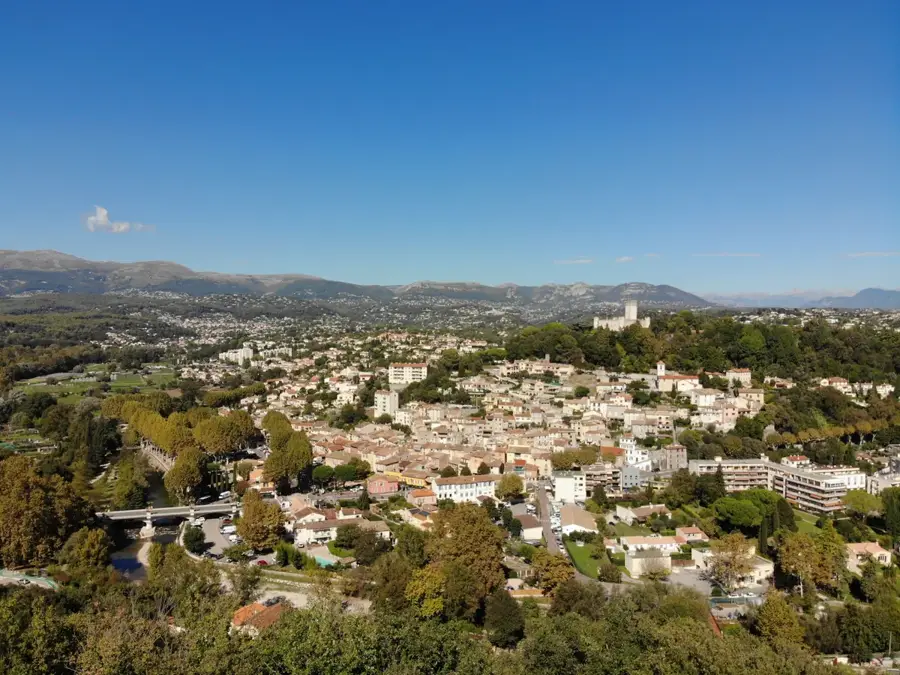 Villeneuve-Loubet – city