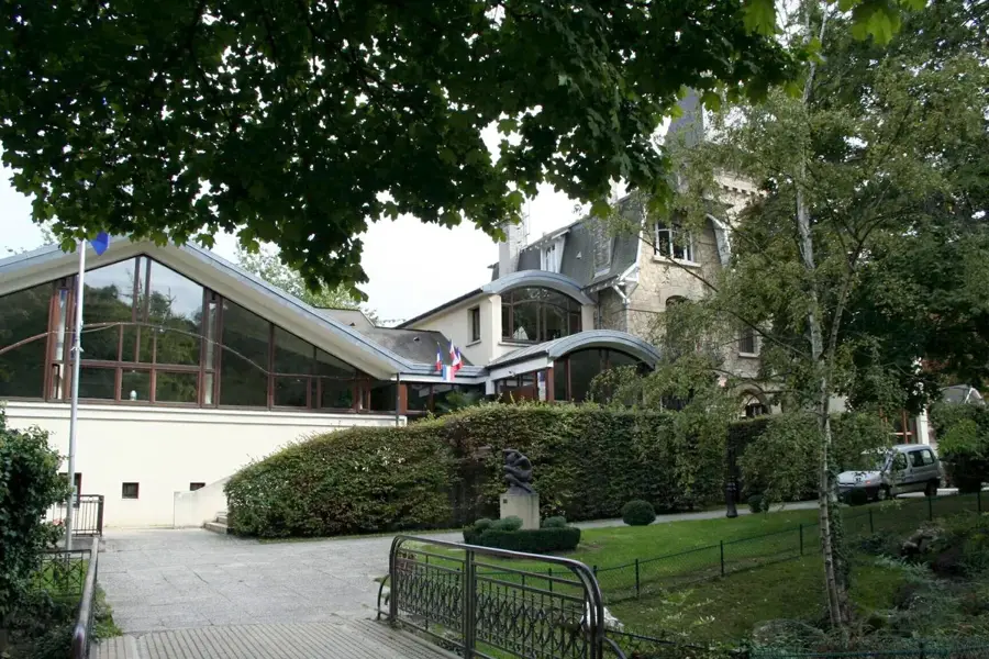 Villennes-sur-Seine – city