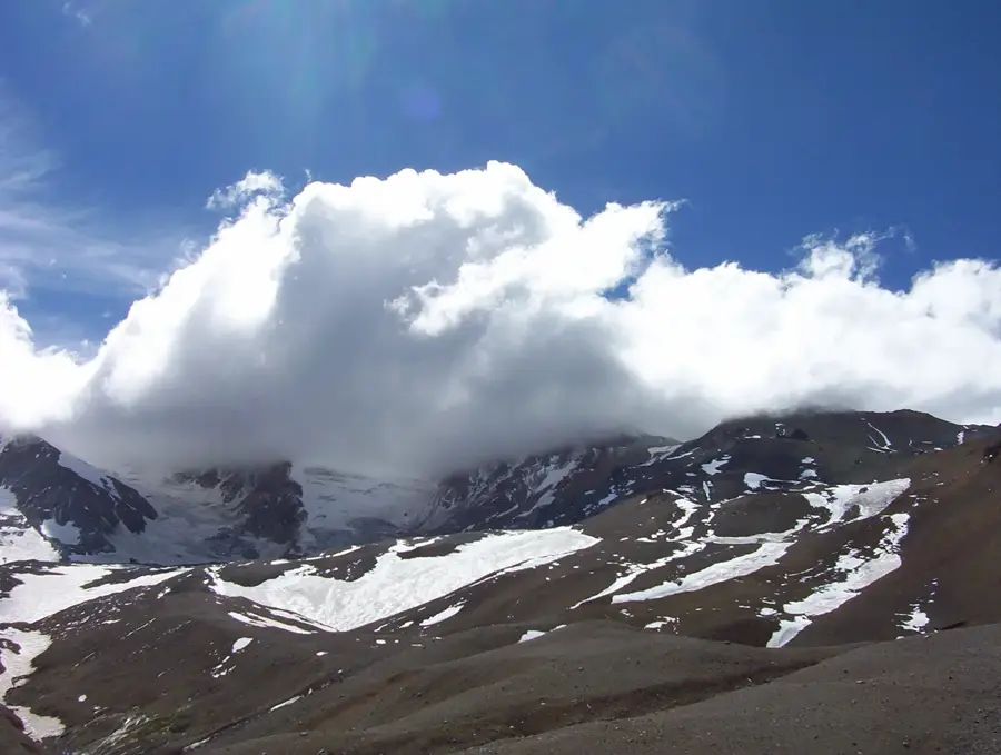 Volcán Domuyo — Bosque de Arrayanes (Argentinien)