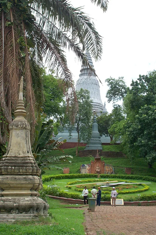 Wat Phnom — Phnom Santuk (Kambodscha)