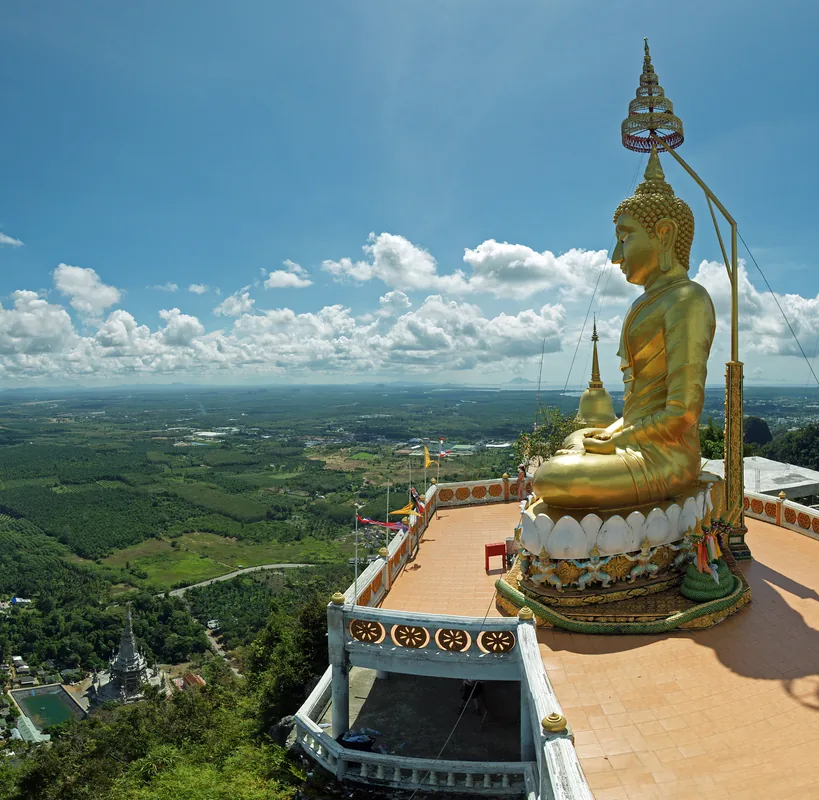 Tigrisbarlang templom (Wat Tham Suea) — Ranong kikötő (Thaiföld)