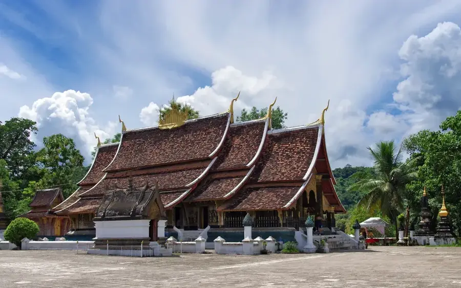 Wat Xieng Thong — Phou Den Din (Laos)