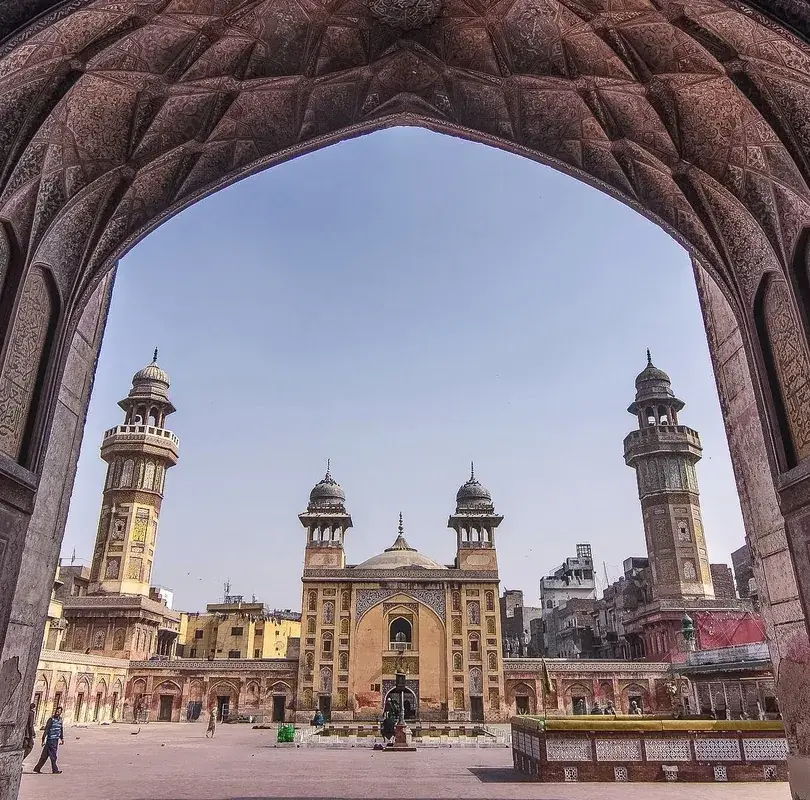 Wazir Khan-mecset — Joyland Lahore (Pakisztán)