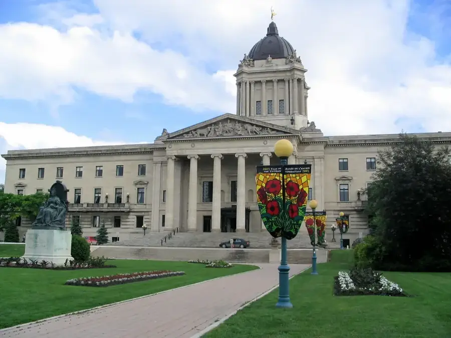 Manitoba Legislative Building — Hudson Bay (Canada)
