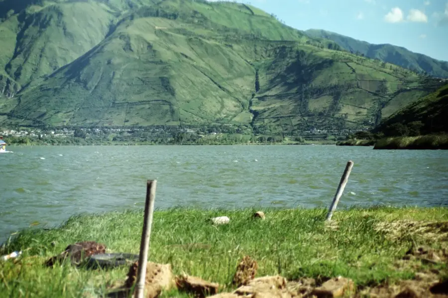 Yahuarcocha — Awá esőerdő (Ecuador)