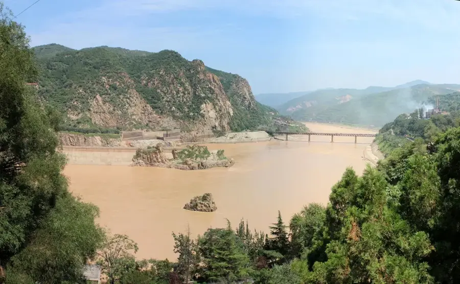 Fluviul Galben — Marea Bohai (China)
