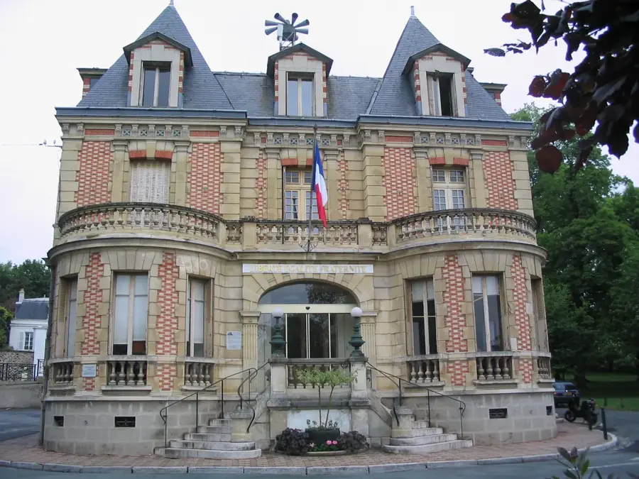 Yerres – city