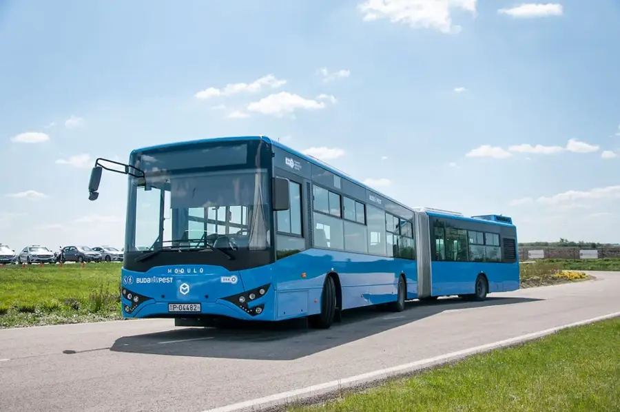 Zsámbék — Tata (Magyarország)