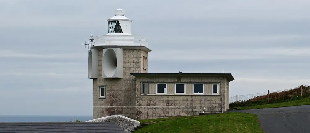 Bull Point Lighthouse