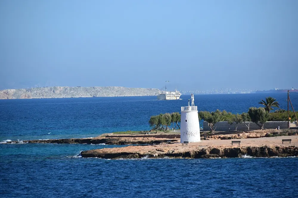 Pharos Mpouza