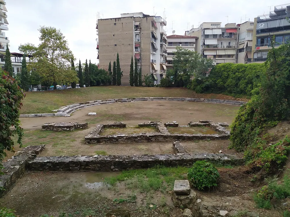 Arkhaiologikos Khoros B' Arkhaiou Theatrou Larisas